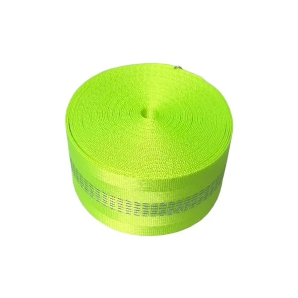 Ruy băng phản chiếu trên bề mặt